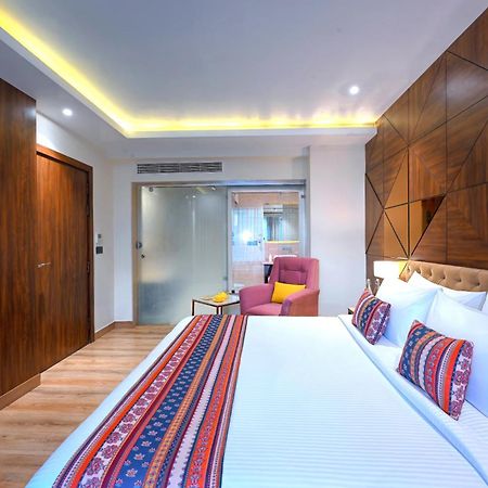 Golden Tulip Agra Ξενοδοχείο Agra  Εξωτερικό φωτογραφία
